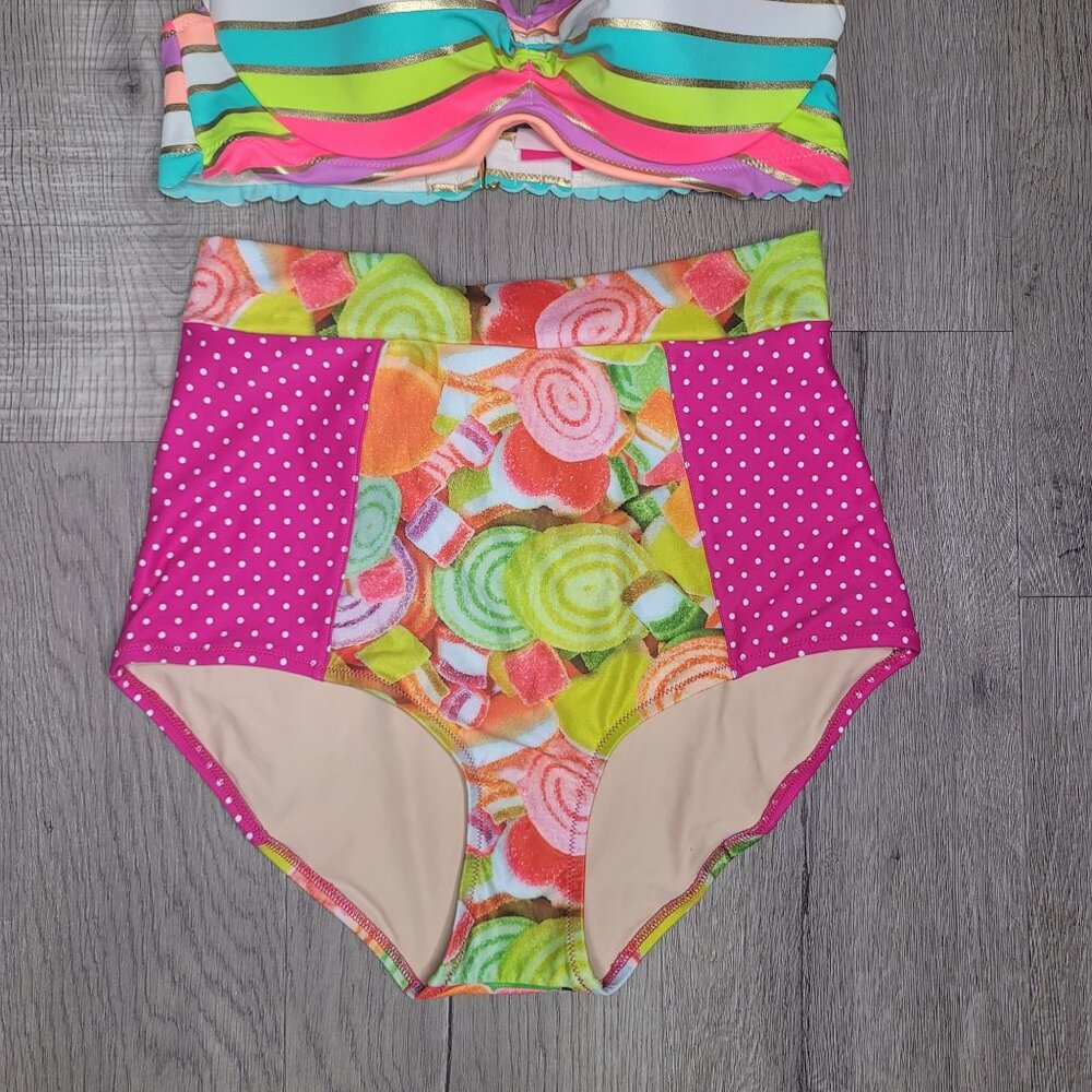 Iconic By Unique Vintage Candy Swirl & Polka Dot High-Waisted Bikini Bottoms M